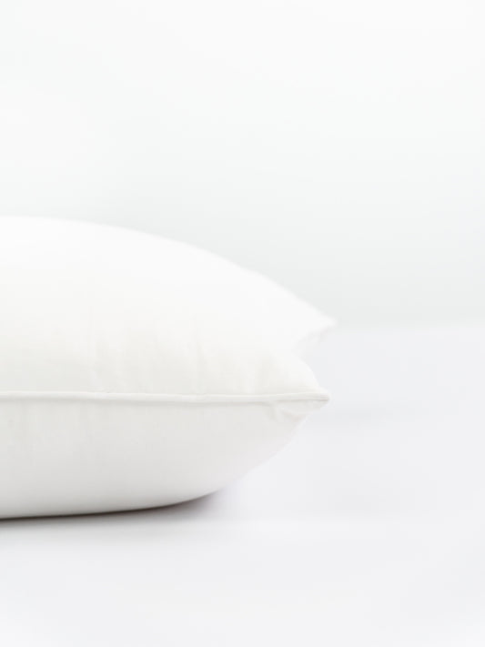 Water Resistant Pillow Insert