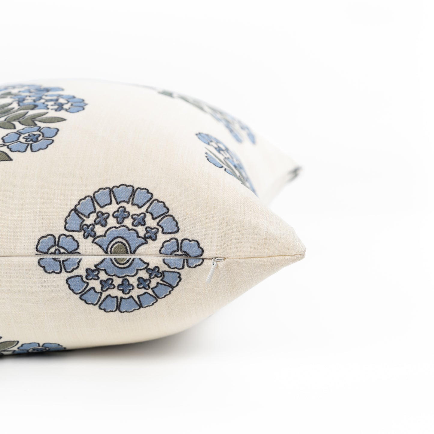 Avalora Indoor Outdoor Throw Pillow Cover, Block Print Hydrangea Flowers, Light Blue, 20"x20"