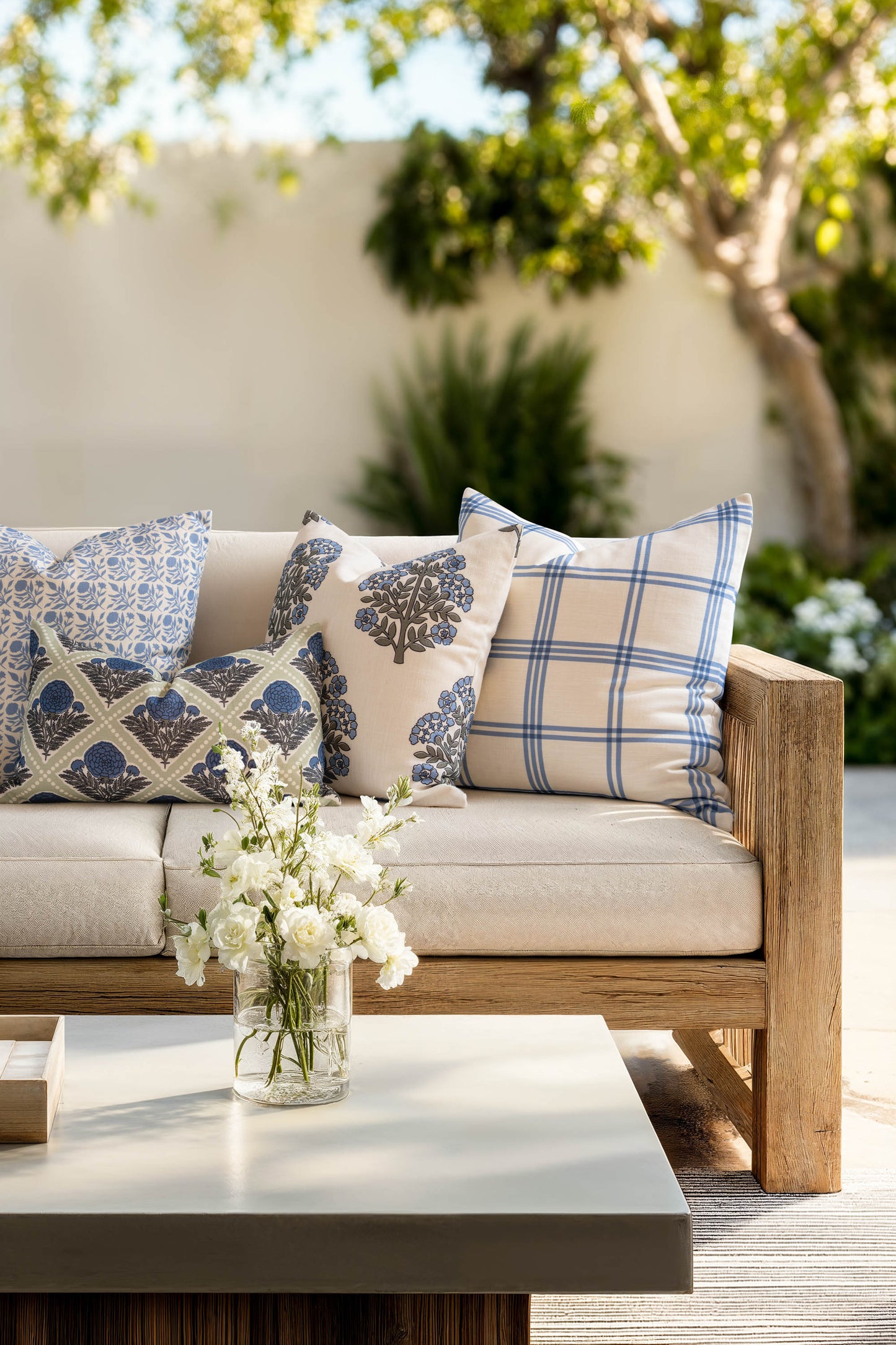 Avalora Indoor Outdoor Throw Pillow Cover, Block Print Hydrangea Flowers, Light Blue, 20"x20"